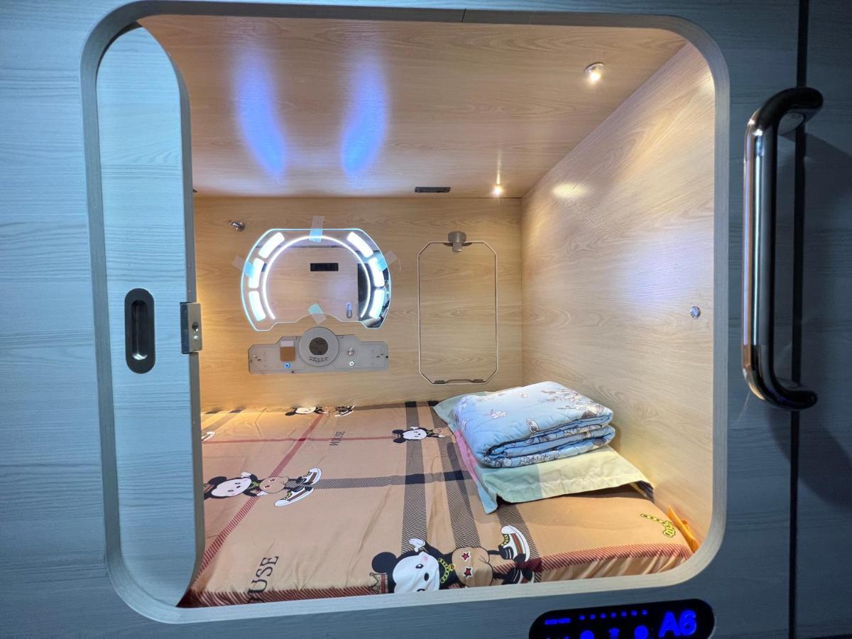 Sleep Cubee Hostel هونغ كونغ المظهر الخارجي الصورة