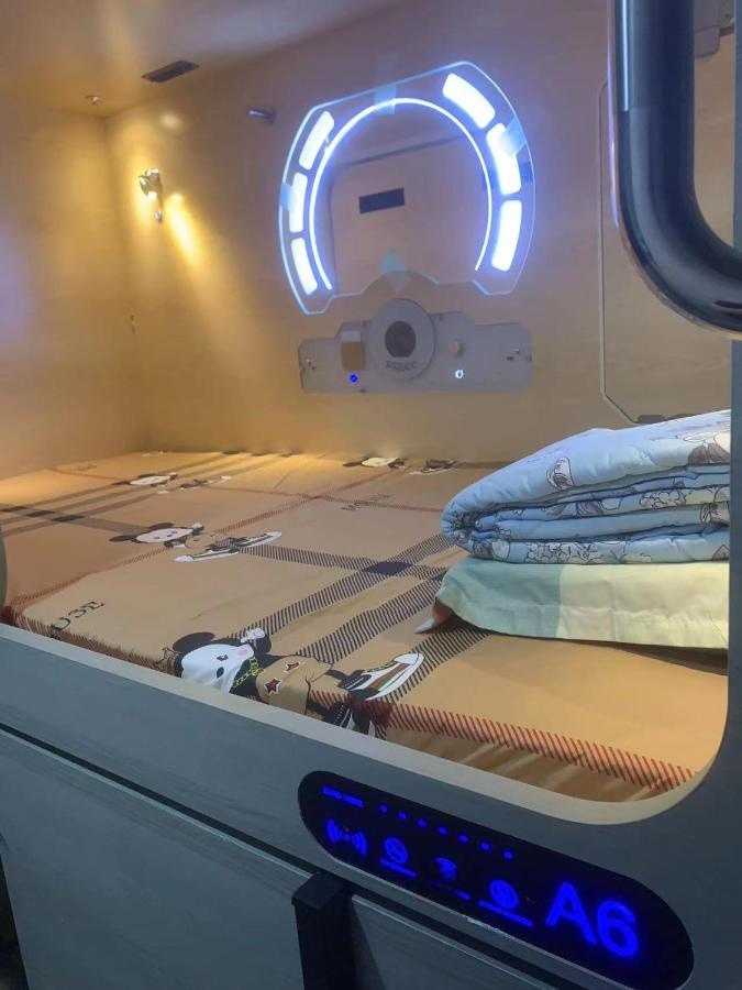 Sleep Cubee Hostel هونغ كونغ المظهر الخارجي الصورة